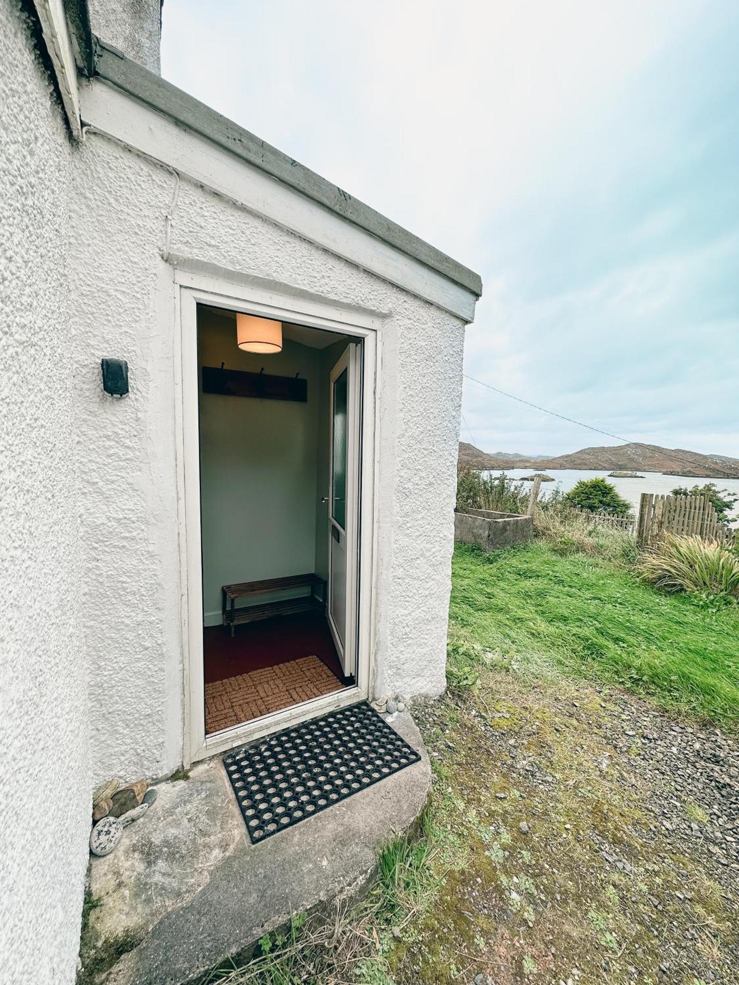 South Lochs Cottage Marvig エクステリア 写真